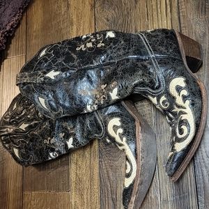 Corral Boots size 9